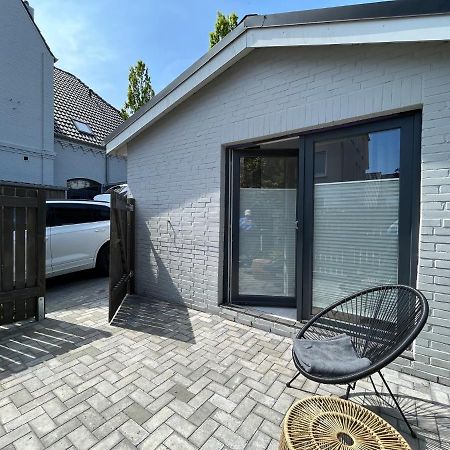 Zentrale Wohnung mit Terrasse Husum  Exterior foto